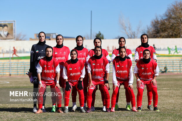 لیگ دسته یک‌ فوتبال بانوان؛ پاس همدان - پرسپولیس