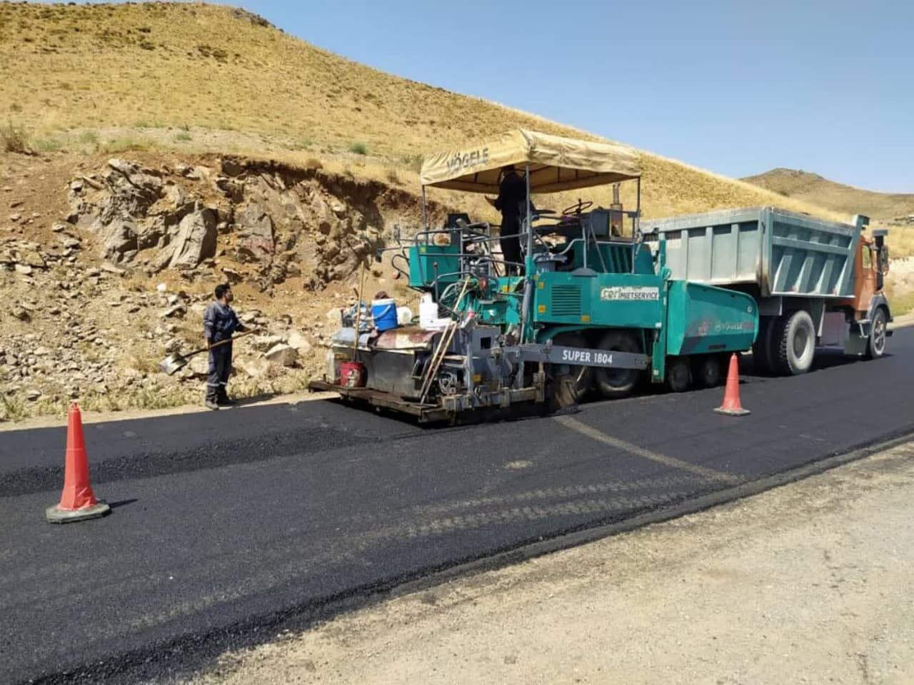 مشارکت ۴۵ میلیارد ریالی خیرین روانسر برای بهسازی راه‌های روستایی