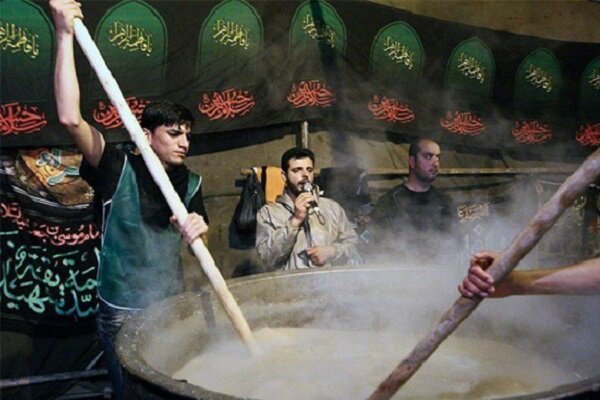 سفره مهربانی حضرت رقیه(س) در فیروزآباد سفره مهربانی حضرت رقیه(س) در فیروزآباد