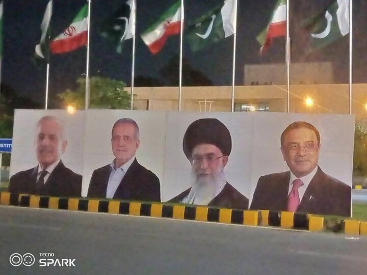 تصاویر رهبر انقلاب و پزشکیان در پاکستان در آستانه سفر رئیسجمهور تصاویر رهبر انقلاب و پزشکیان در پاکستان در آستانه سفر رئیسجمهور